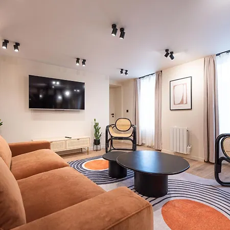 Apartment Cia - On Grands Boulevards Paris